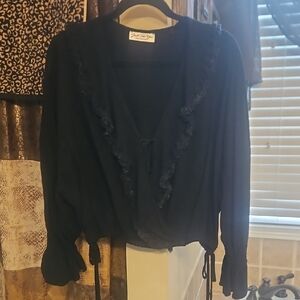 Love Tree Black Ruffled Blouse